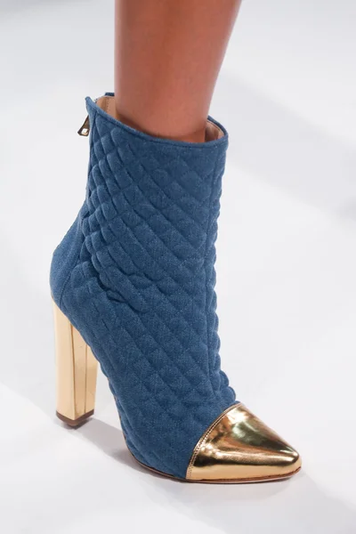 Look 26
